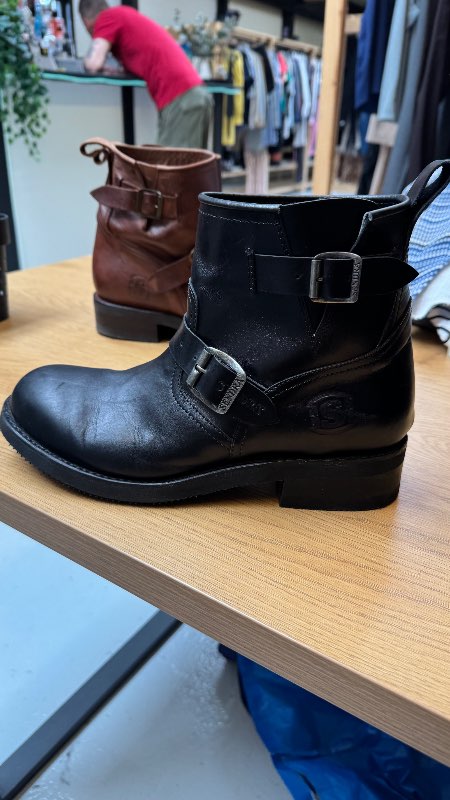 Sendra skór, svartir