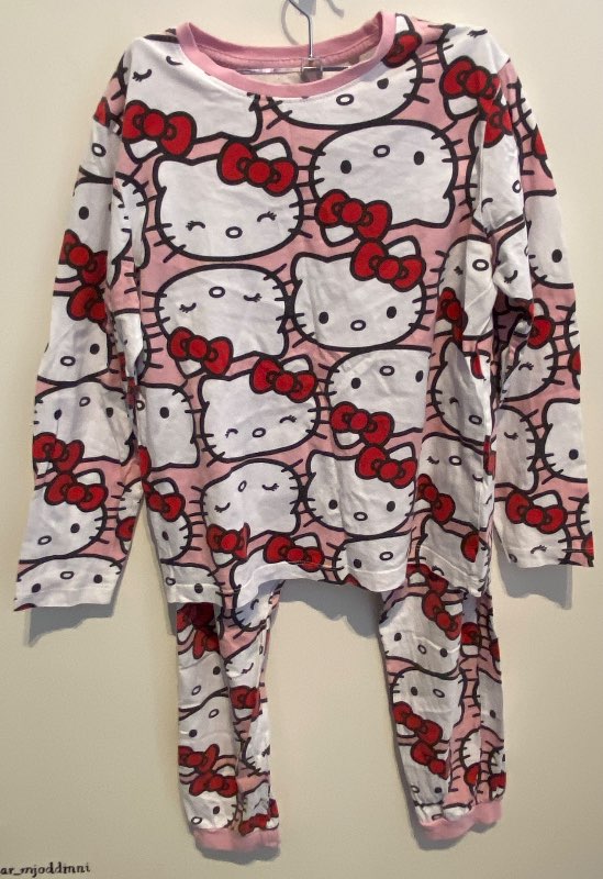 Hello Kitty náttfatasett x2