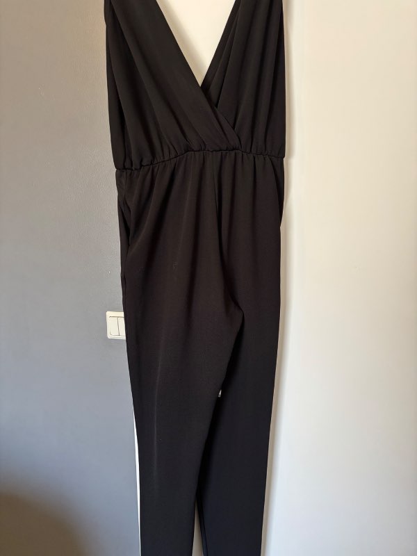Svartur Jumpsuit MOSS RVK