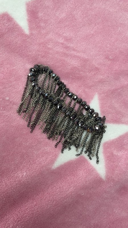 Armband með mörgum keðjum