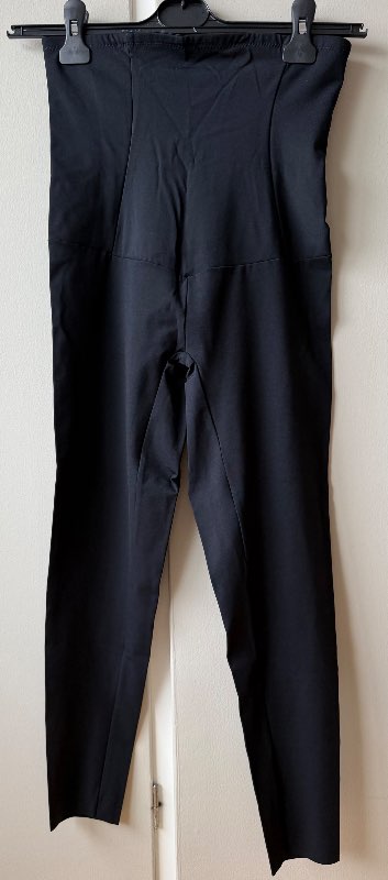 Aðhalds leggings úr SASSY ónotaðar