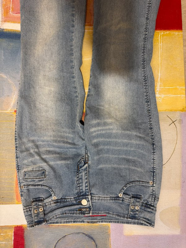 Light Wash Jeans