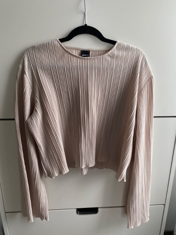 Gina tricot blússa