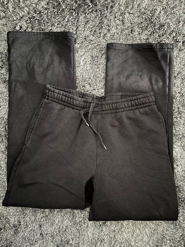 Svartar gina tricot buxur
