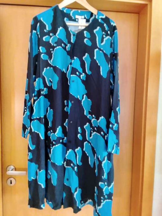 Síð skirta/blátt munstur