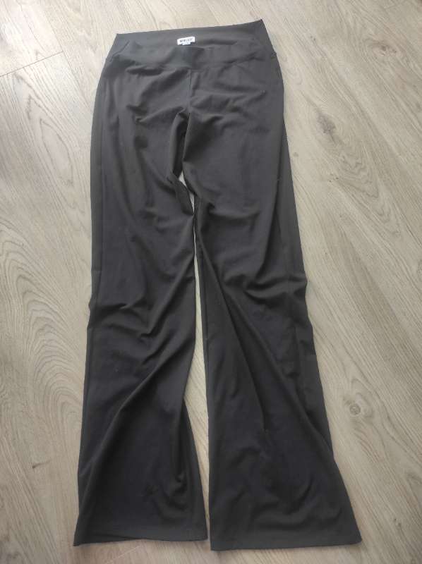 Tejubuxur L,42