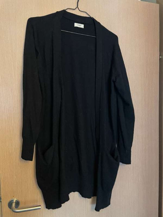 Síð peysa opin,svört