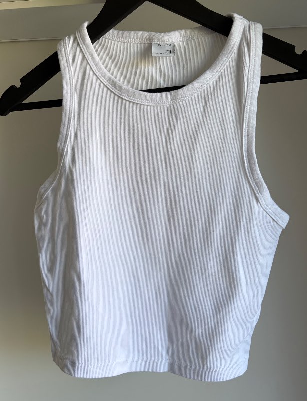 Bershka hvítur toppur