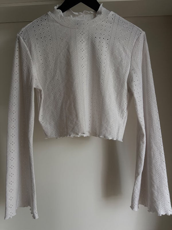 Shein hvítur langermatoppur