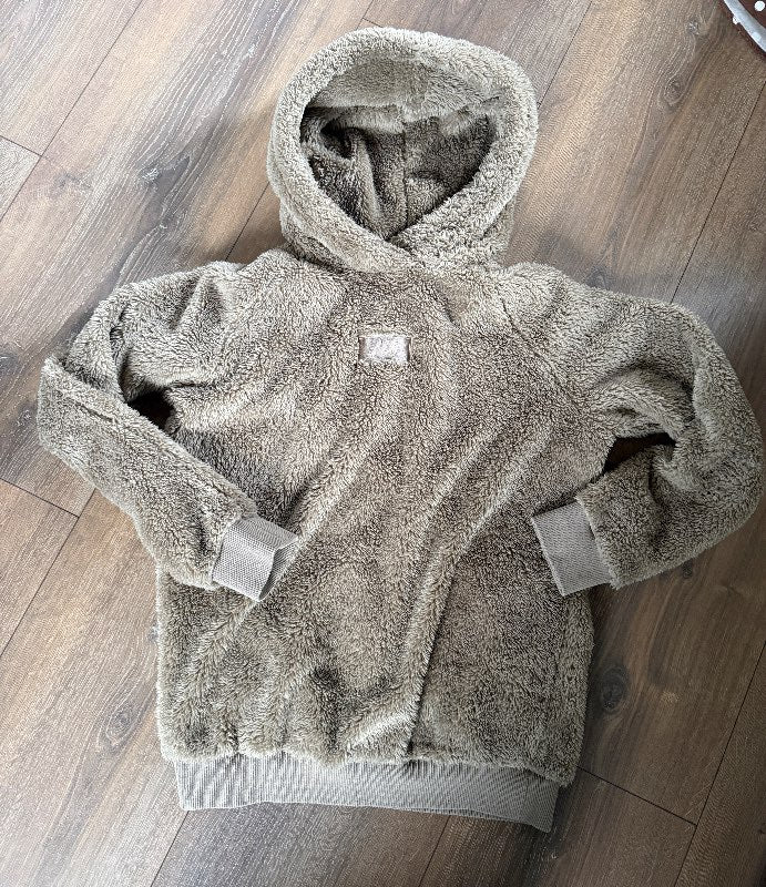Flíspeysa með hettu Skogstad