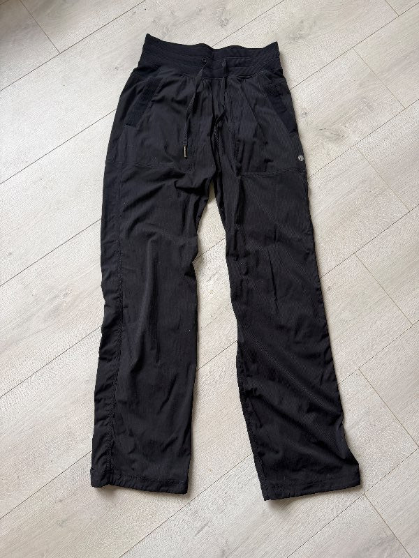 Lulu Lemon buxur