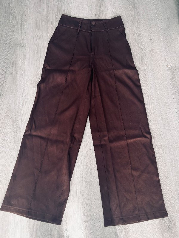 Shein brúnar nytt