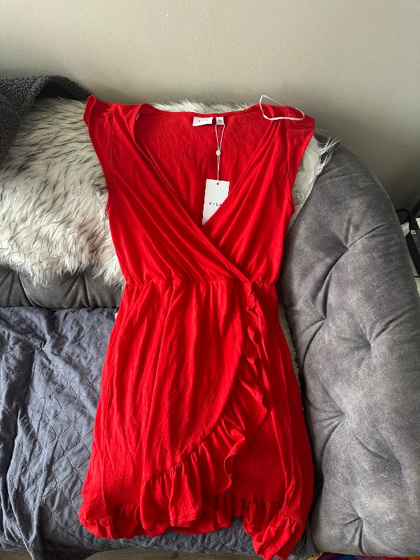 New red dress from Vera Moda size M