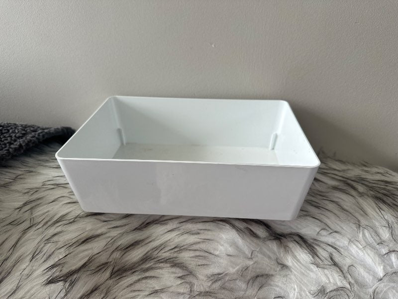 Hvítt Kuggis box með LOKI