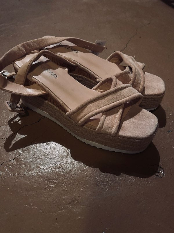 Boohoo sandalar