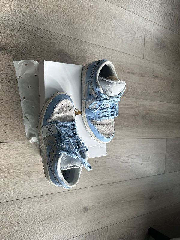 mjög lítið notaðir Nike Air Jordans kvenskór