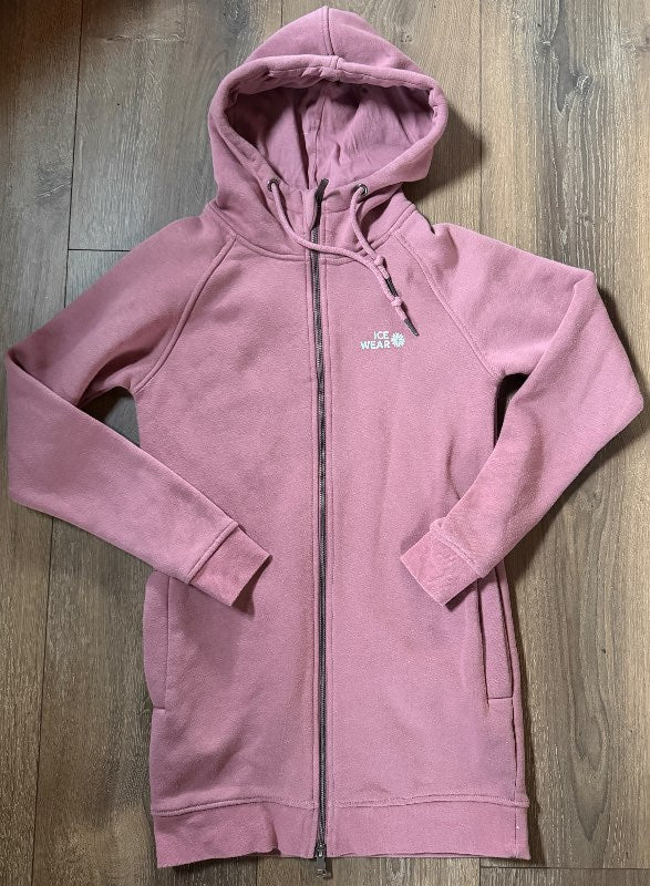 Hettupeysa rennd Icewear