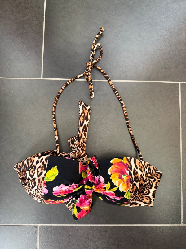 VS bikiní toppur