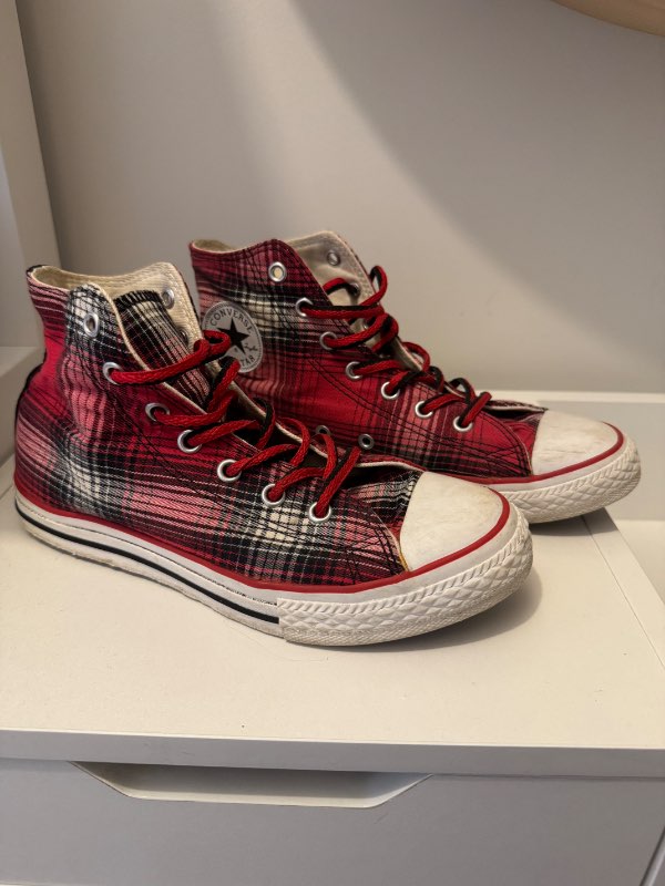 Converse skór rautt plaid munstur
