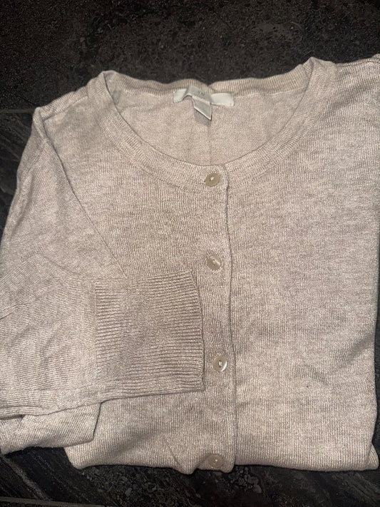 H&M golla dröppuð
