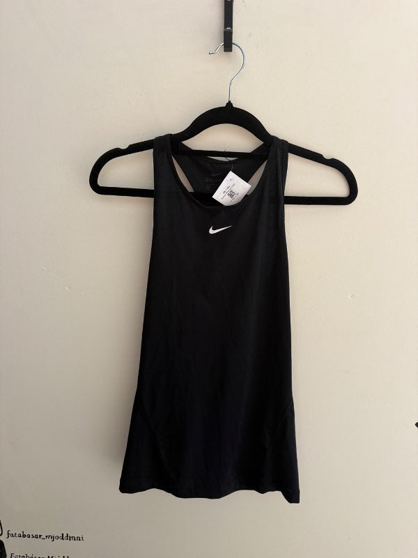 Svartur Nike pro bolur