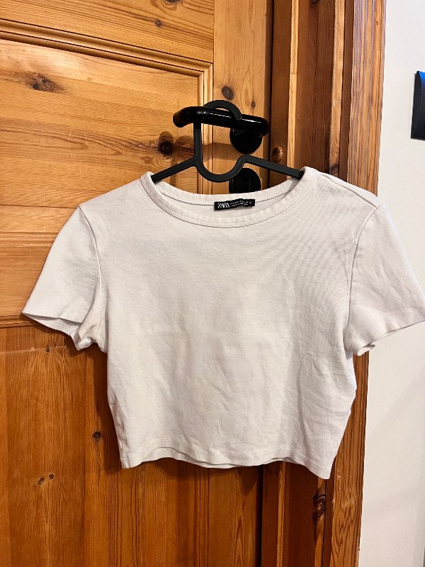 ZARA hvítur stutterma