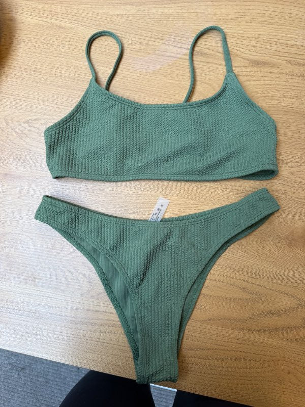 Grænt bikiní