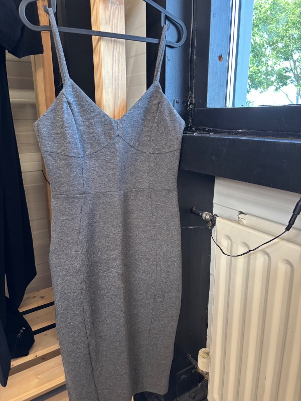 H&M Grár Kjóll