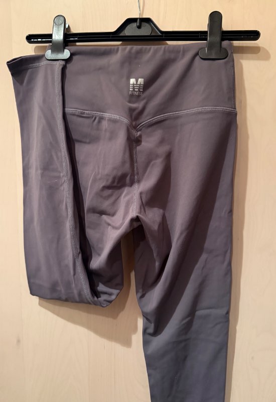 M fitness gráar leggings nýjar