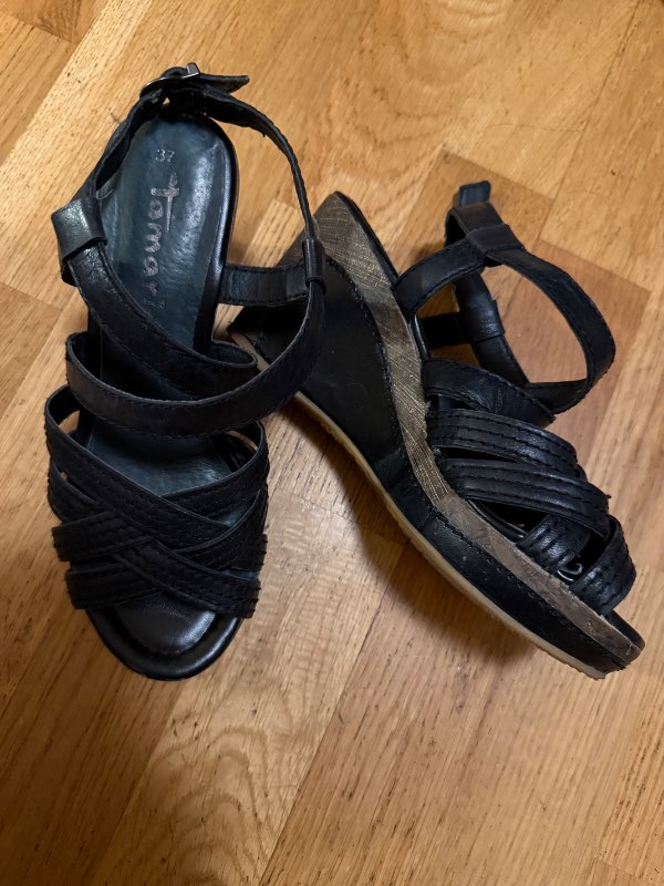 Tamaris sandalar hæla svartir