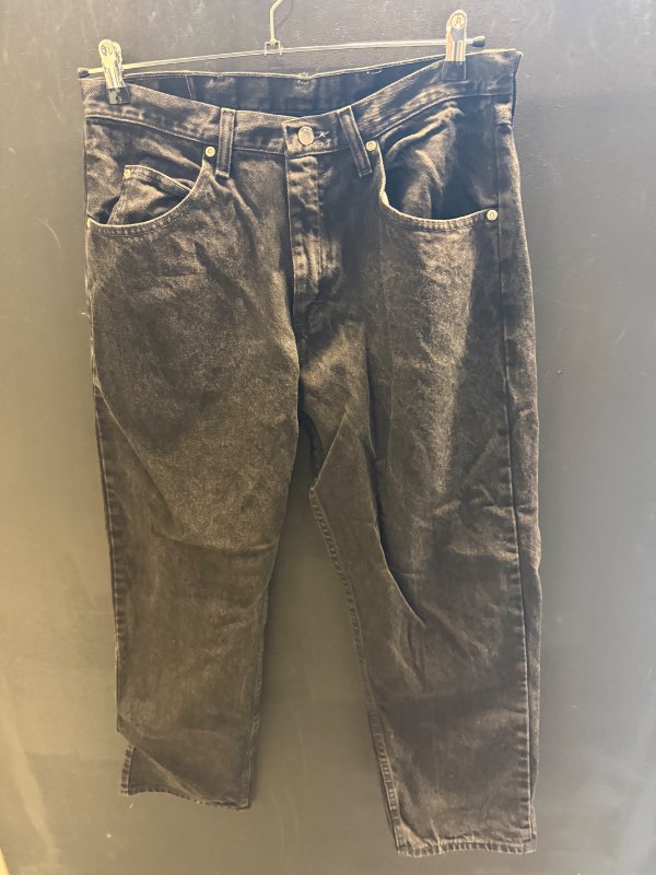 Wrangler svartar gallabuxur 34/29