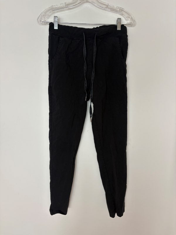 Svartar joggingbuxur