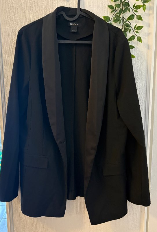 Lindex svartur jakki