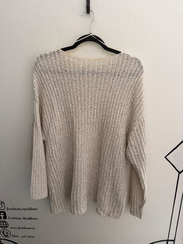 ZARA prjónapeysa kremlituð