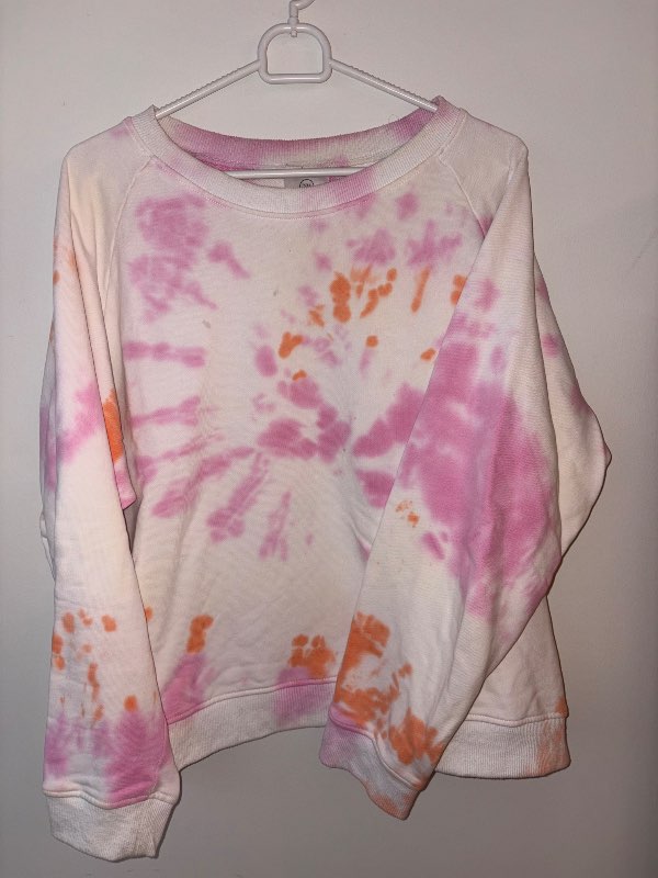 Tie-dye peysa