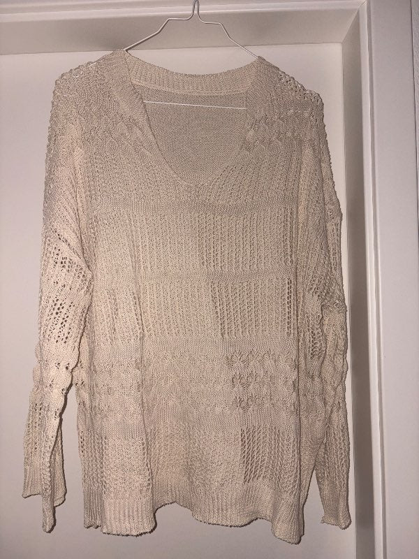 Beige peysa