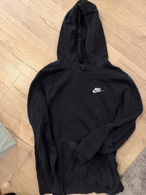 C Nike peysa