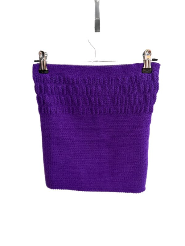 Vélprjónaður tube top
