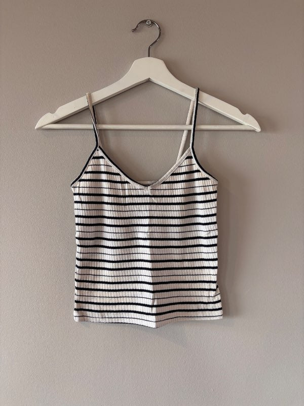 Röndóttur crop top