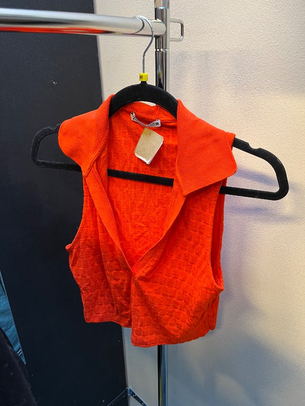 appelsínugulur vneck toppur zara 257