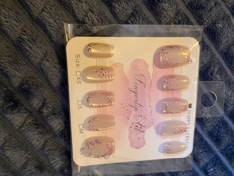 Ljósar/skraut press on nails