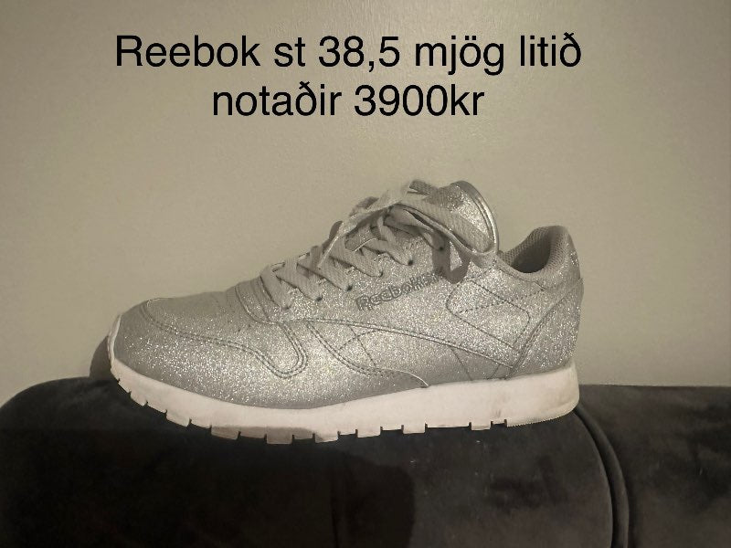 Reebook glimmer silfur skór 38,5 lítið notaðir