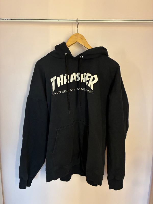Thrasher peysa