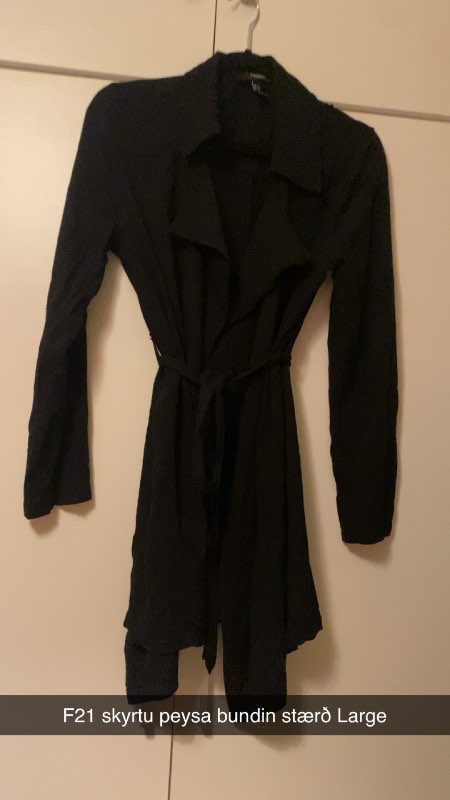 F21 skyrtu peysa bundin