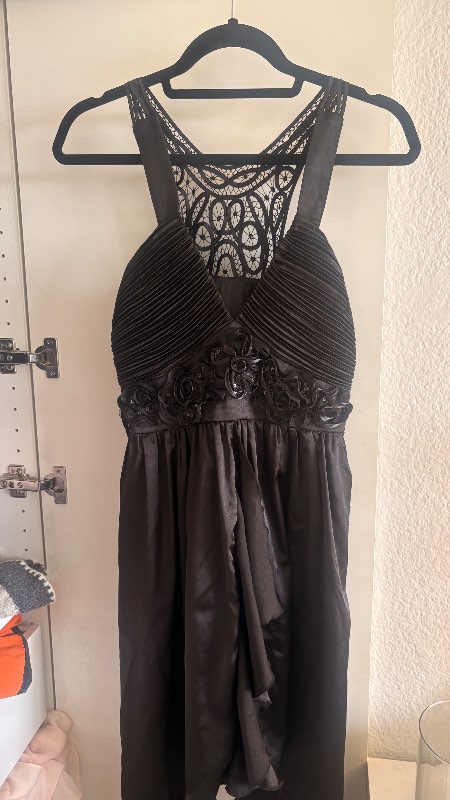SÆTUR VINTAGE KJOLL!