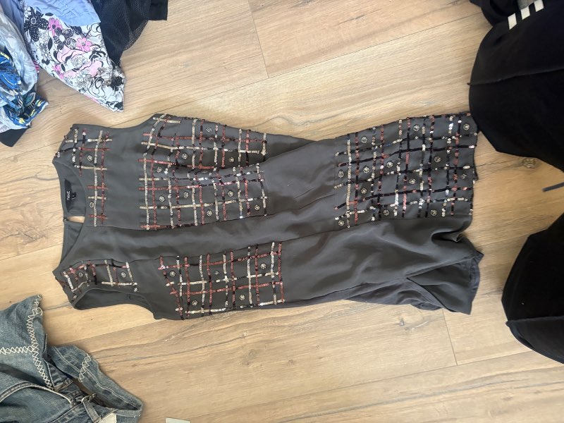 VINTAGE NEXT KJOLL!