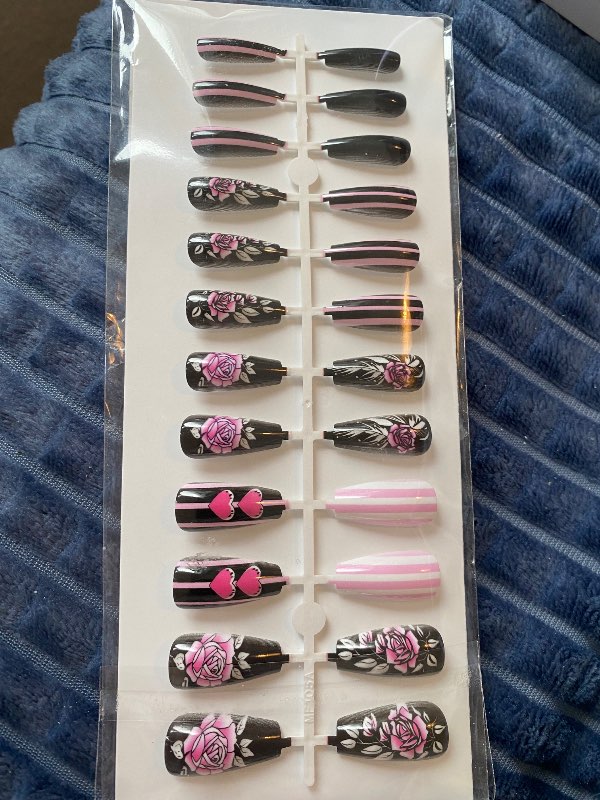 Blóma spjald press on nails