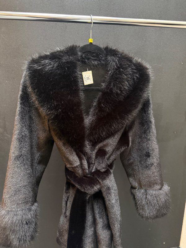 Cherry Fur Jakki