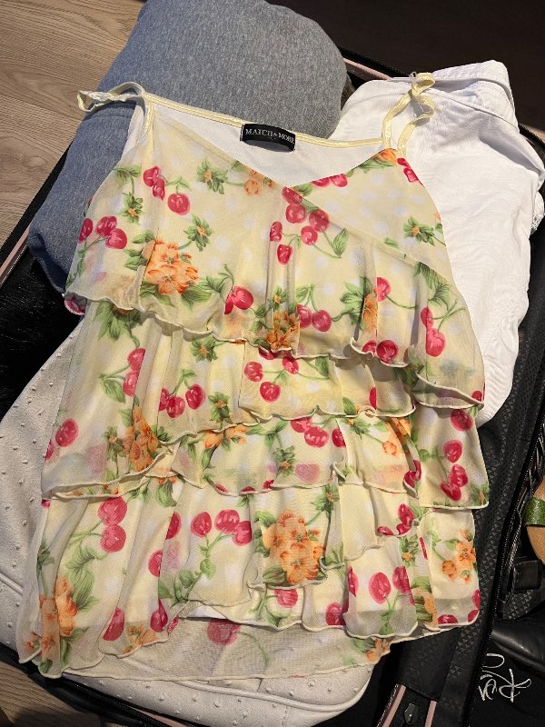 Vintage cherry toppur