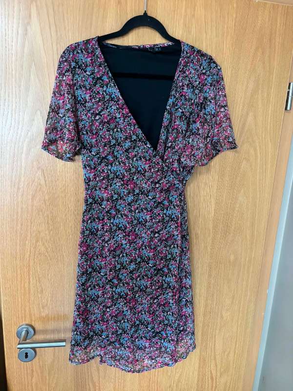 Vero Moda wrap kjóll